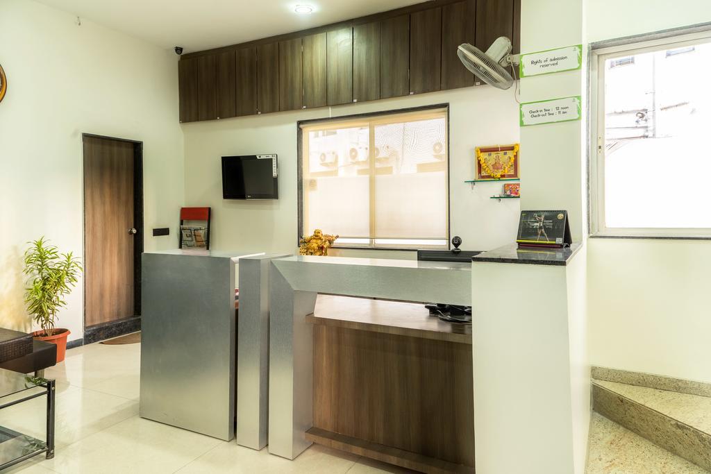 Готель Treebo Trend Royal Kourt Aurangabad Екстер'єр фото