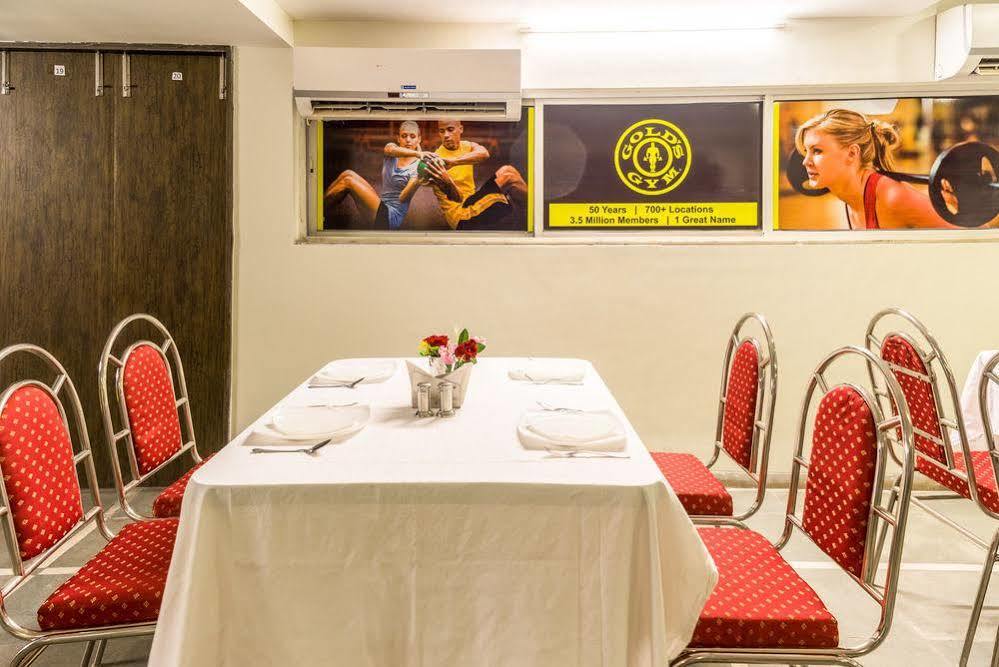 Готель Treebo Trend Royal Kourt Aurangabad Екстер'єр фото