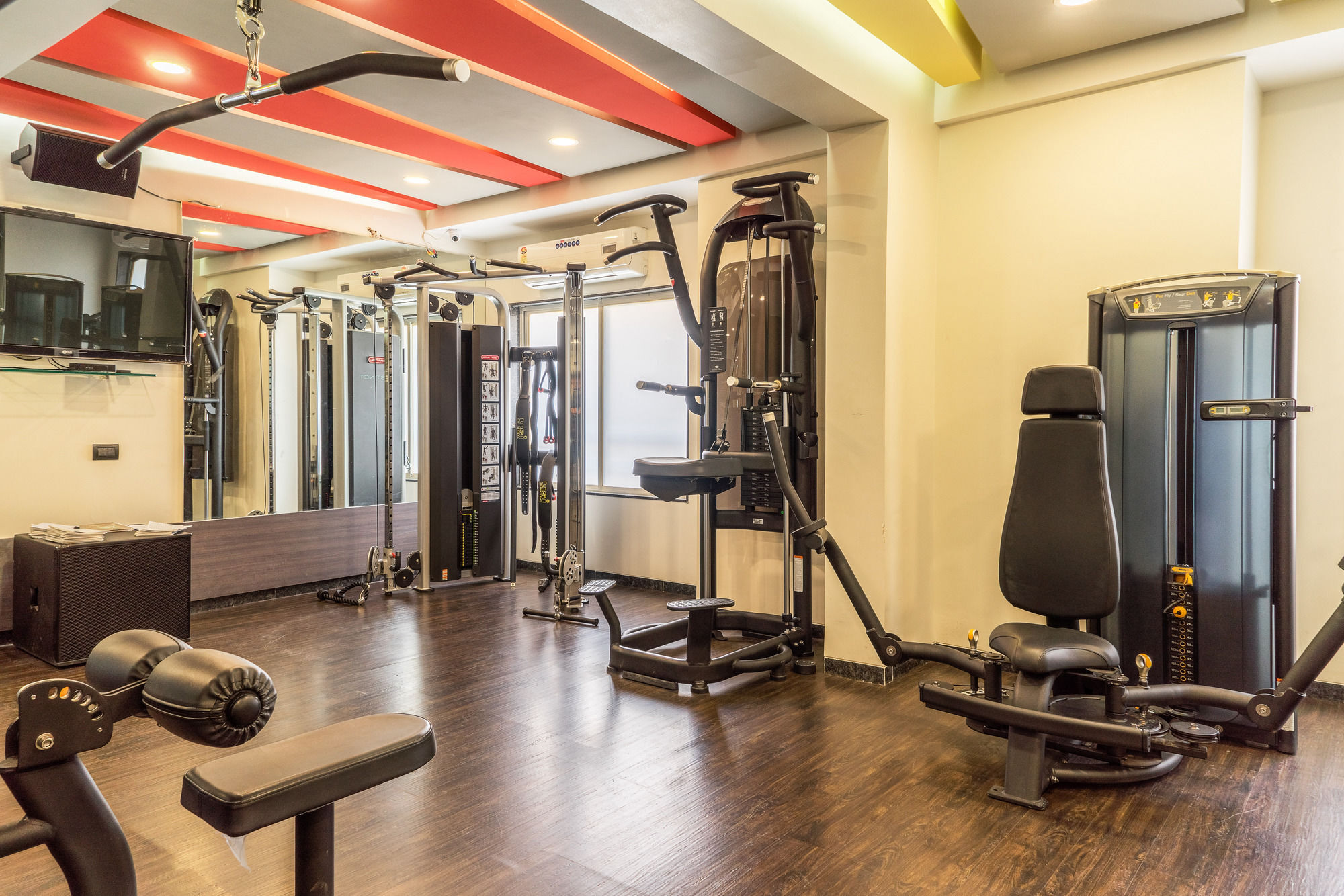 Готель Treebo Trend Royal Kourt Aurangabad Екстер'єр фото