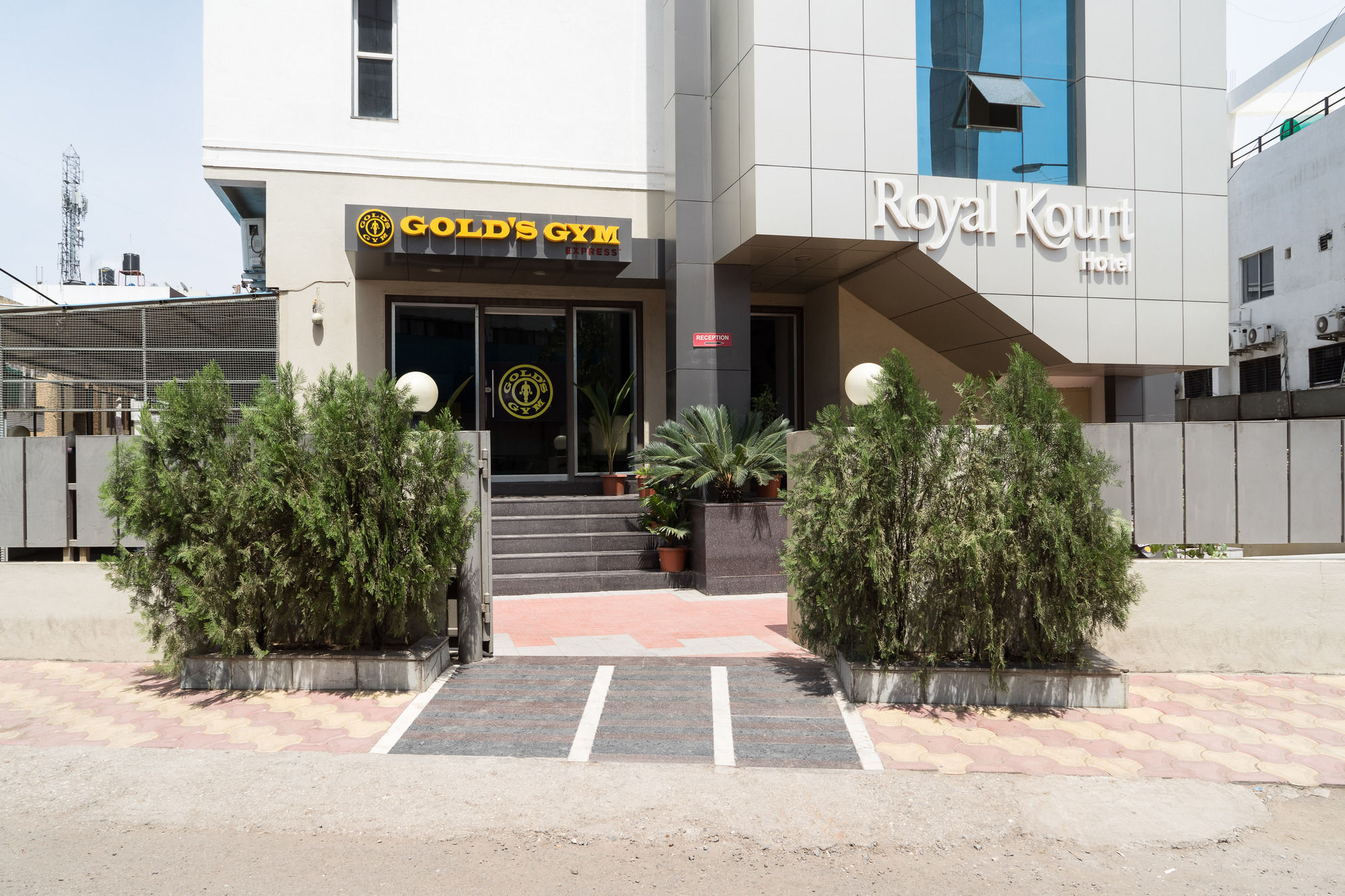 Готель Treebo Trend Royal Kourt Aurangabad Екстер'єр фото