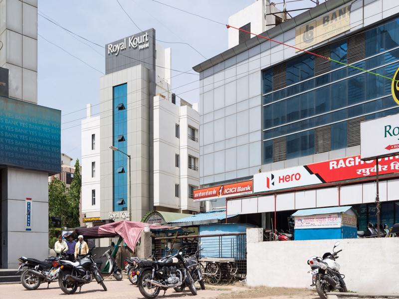 Готель Treebo Trend Royal Kourt Aurangabad Екстер'єр фото