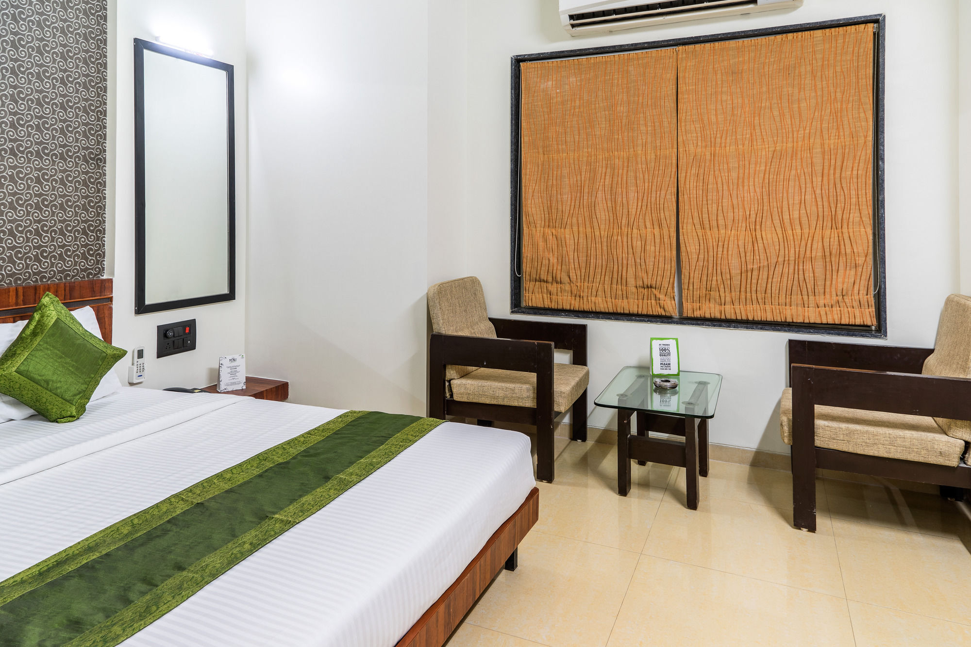Готель Treebo Trend Royal Kourt Aurangabad Екстер'єр фото